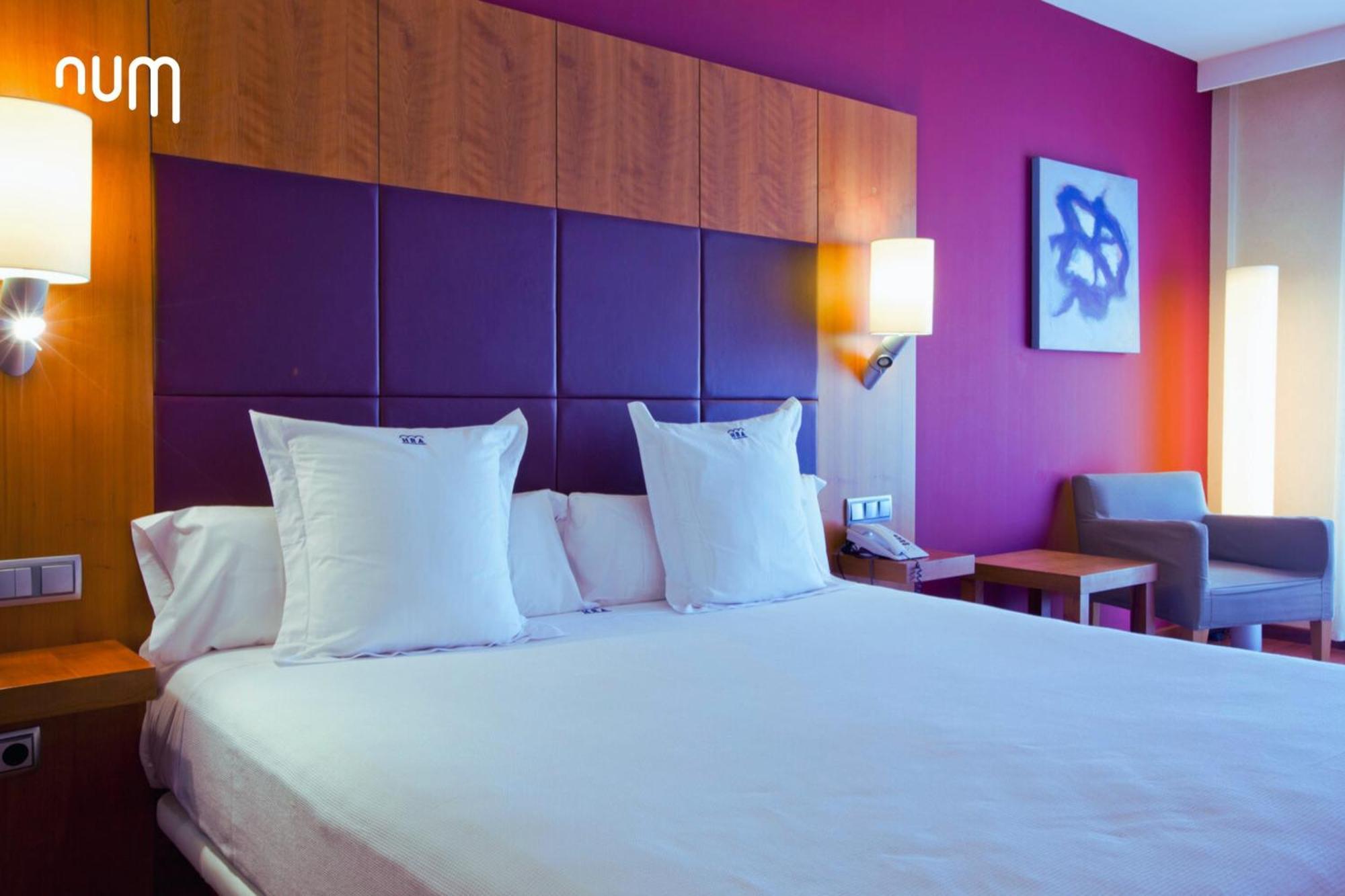 Num Hotel 萨洛 外观 照片
