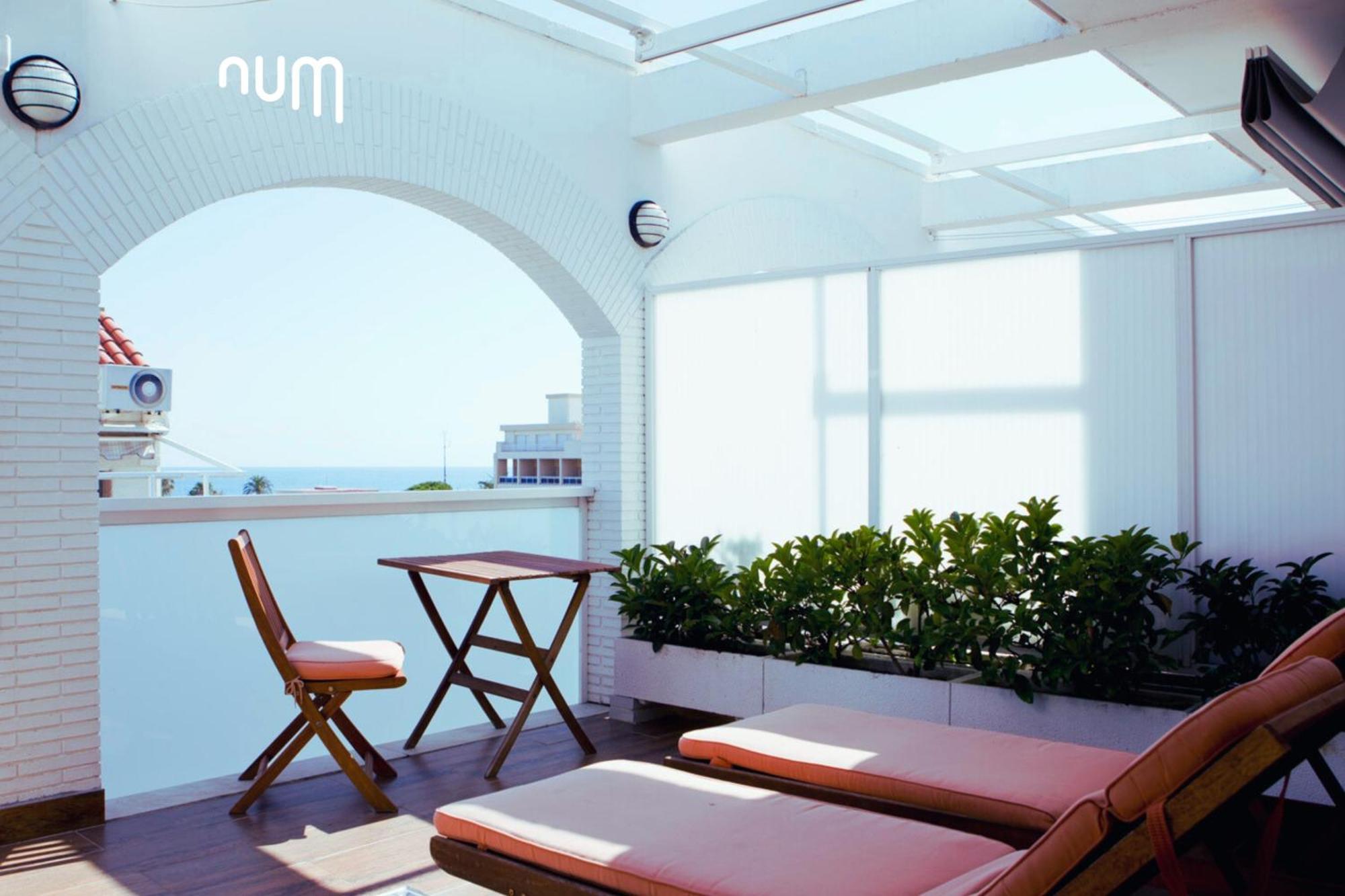 Num Hotel 萨洛 外观 照片